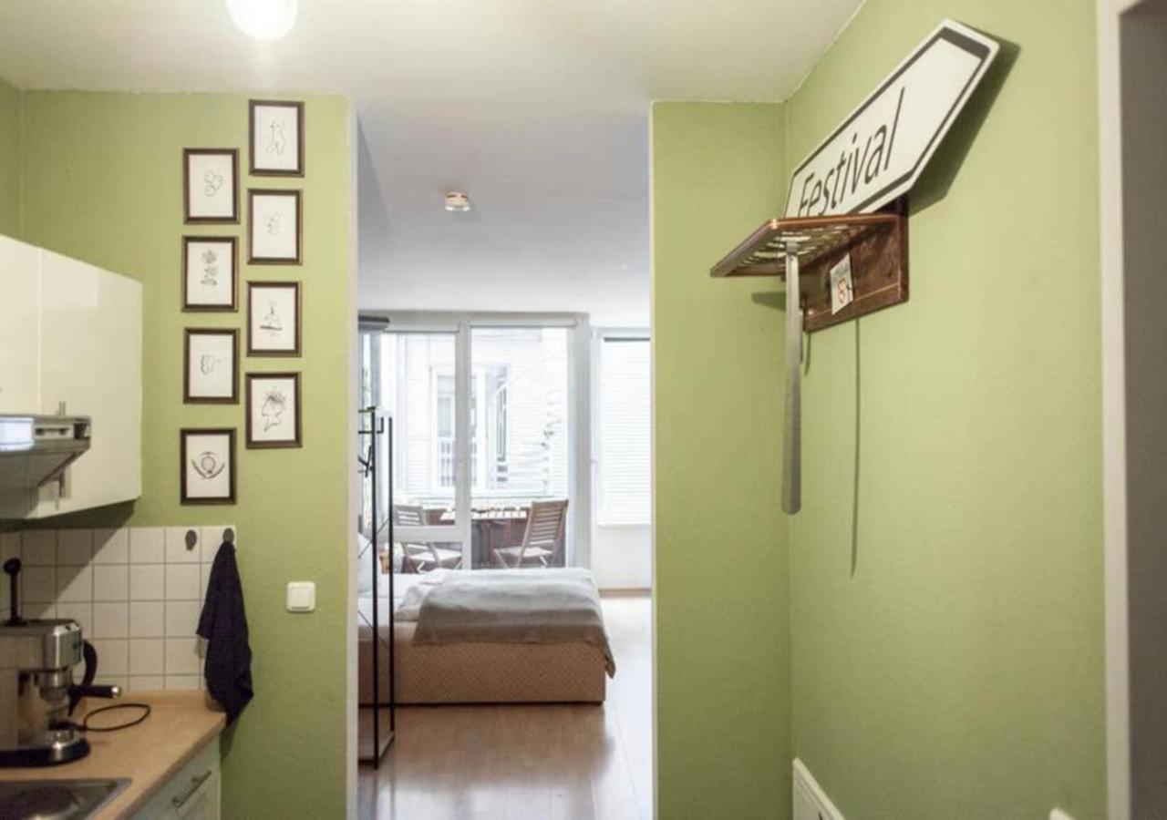 Zentrale - Ferienwohnung Am Thomaskirchhof Лейпциг Екстер'єр фото
